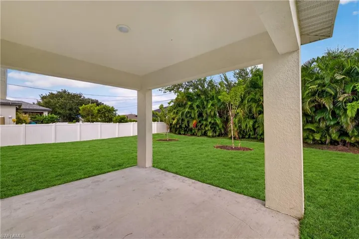 509 Ne 24th Ter, Cape Coral, Florida 33909