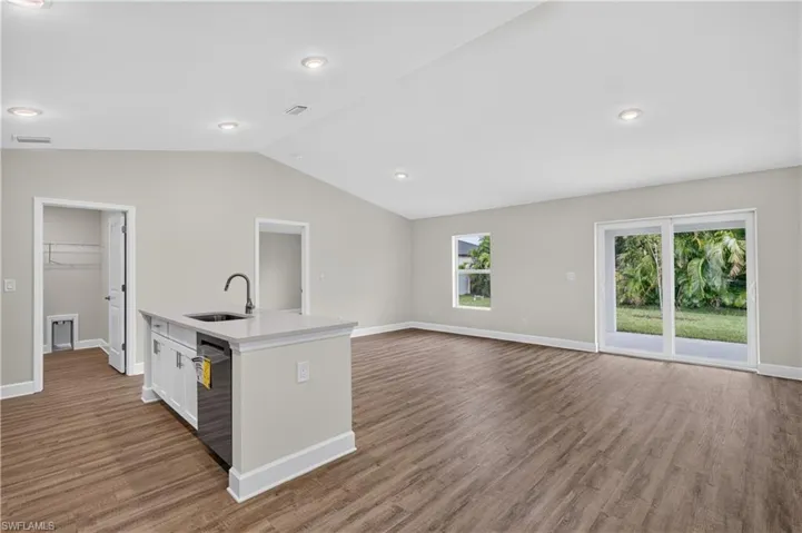 509 Ne 24th Ter, Cape Coral, Florida 33909