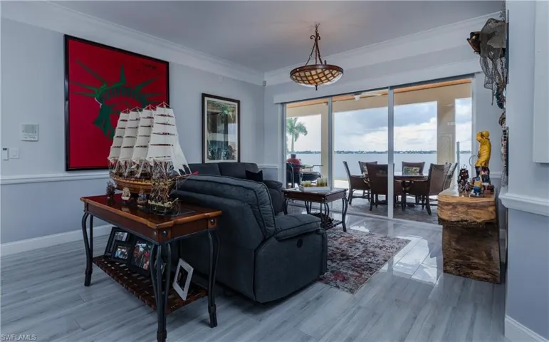 15475 Admiralty Cir, North Fort Myers, Florida 33917