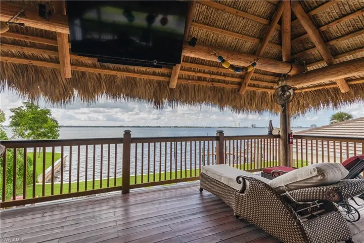 2nd Floor of Tiki Hut