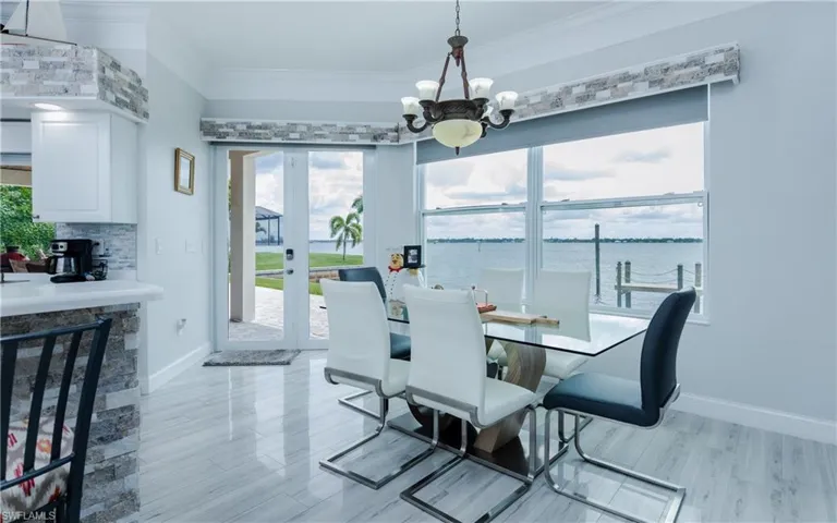 Casual Dining area
