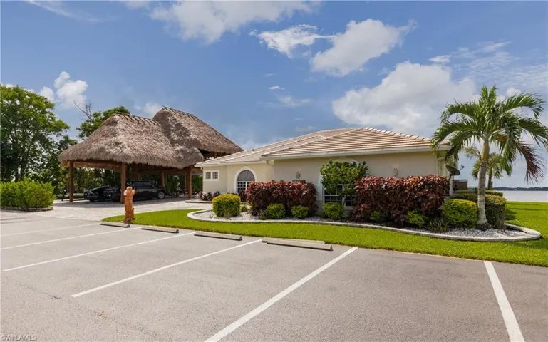 15475 Admiralty Cir, North Fort Myers, Florida 33917