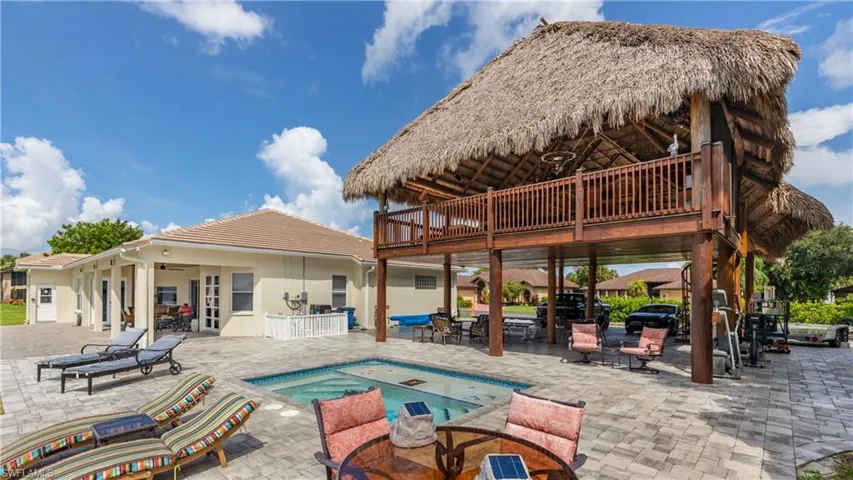 15475 Admiralty Cir, North Fort Myers, Florida 33917