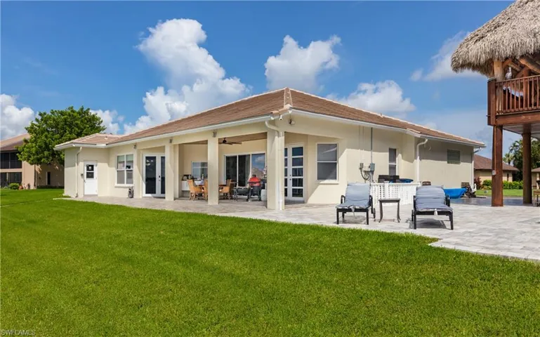 15475 Admiralty Cir, North Fort Myers, Florida 33917