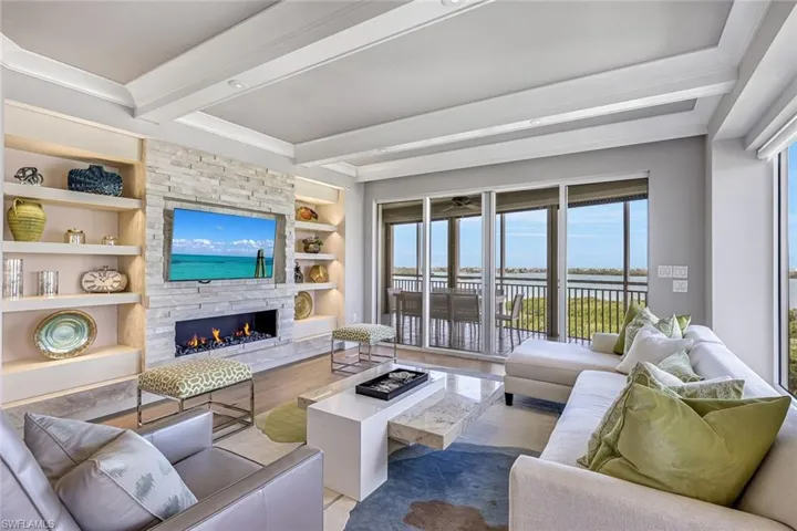 Offering, warmth and sophistication, this may be the home of your dreams!