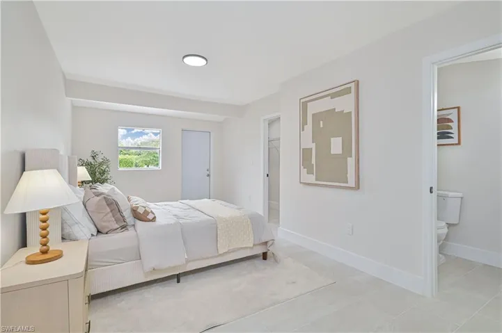 main bedroom with separated entrance