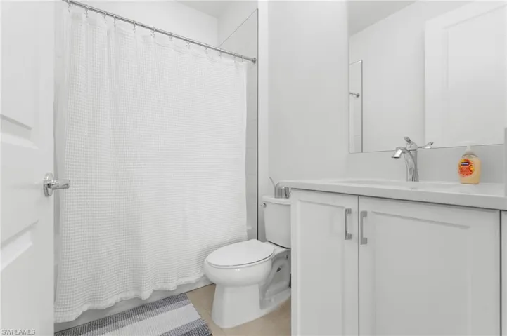 20557 Fair Oak Ln, Estero, Florida 33928