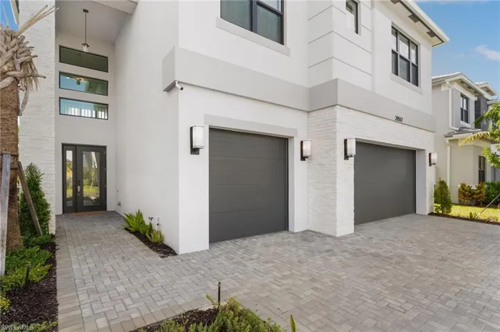 20557 Fair Oak Ln, Estero, Florida 33928