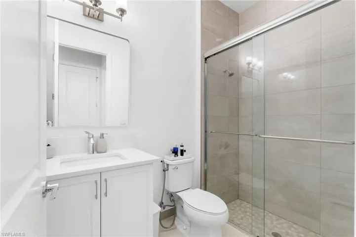 20557 Fair Oak Ln, Estero, Florida 33928