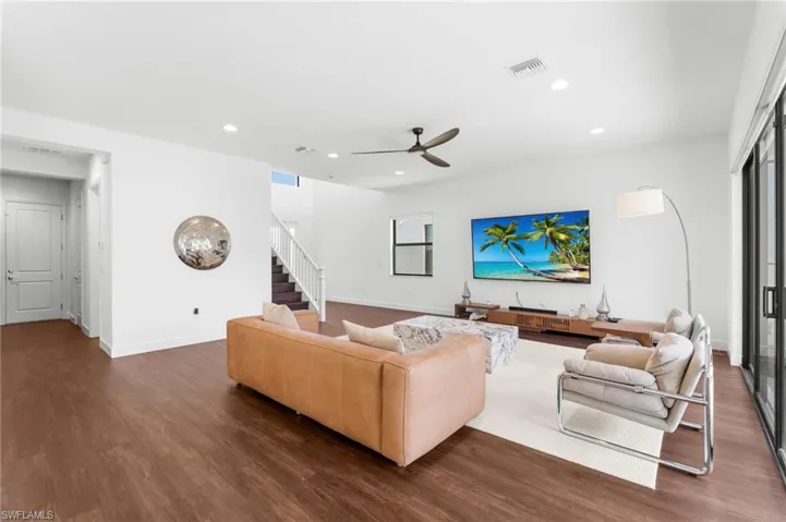 20557 Fair Oak Ln, Estero, Florida 33928