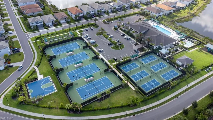 20557 Fair Oak Ln, Estero, Florida 33928