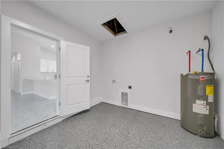 644 Woodcrest Dr, Lehigh Acres, Florida 33972