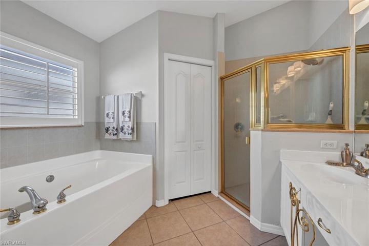 21612  Berwhich  RUN, Estero, FL 33928