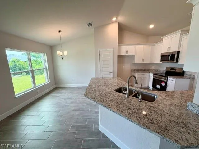 2745 Nw 4th Ter, Cape Coral, Florida 33993