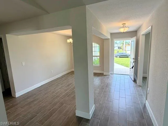 2745 Nw 4th Ter, Cape Coral, Florida 33993