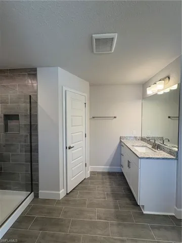 2745 Nw 4th Ter, Cape Coral, Florida 33993
