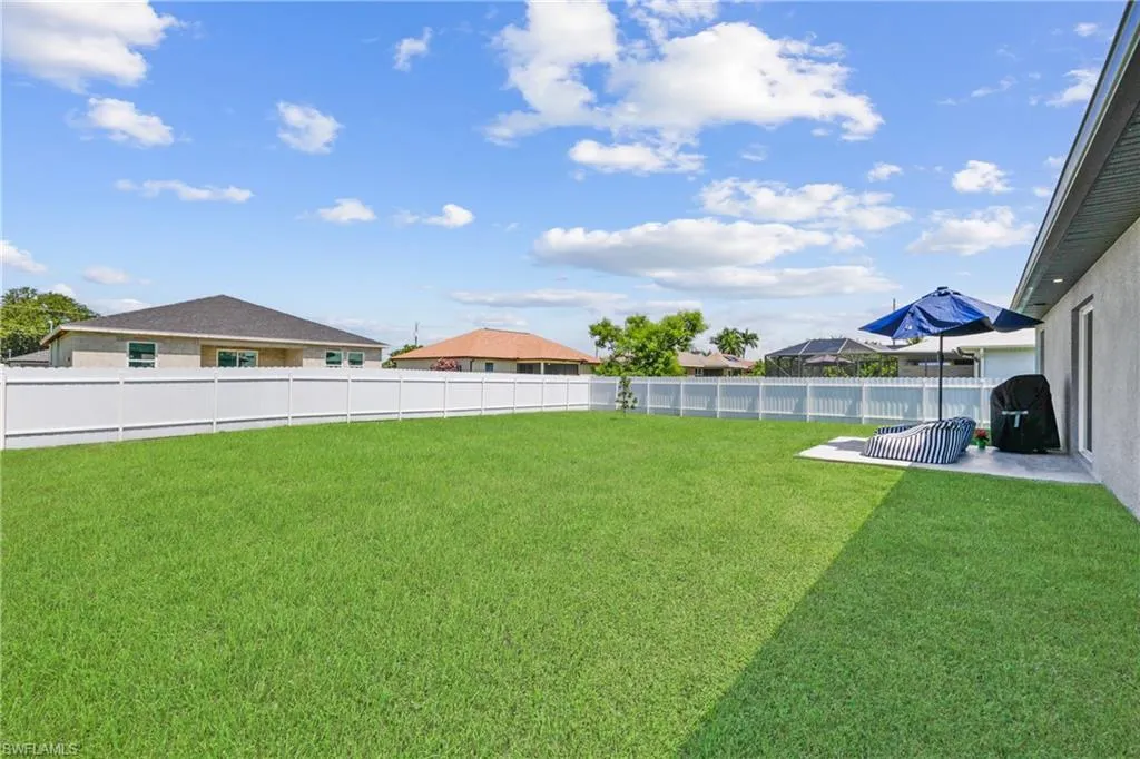 2620 7th PL, Cape Coral, FL 33909,2025000239