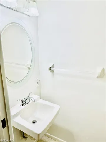 6324 Panther Ln 6, Fort Myers, Florida 33919