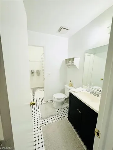 6324 Panther Ln 6, Fort Myers, Florida 33919