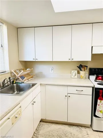 6324 Panther Ln 6, Fort Myers, Florida 33919
