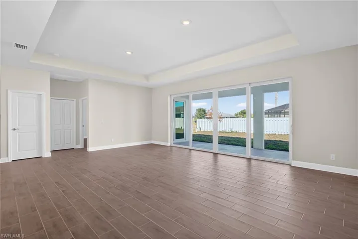 1902 Nw 19th Ave, Cape Coral, Florida 33993