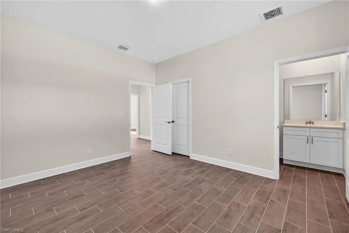 1902 Nw 19th Ave, Cape Coral, Florida 33993