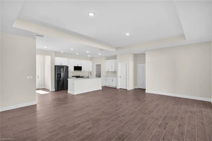 1902 Nw 19th Ave, Cape Coral, Florida 33993