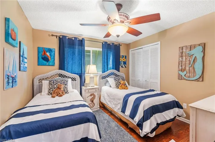 2nd bedroom