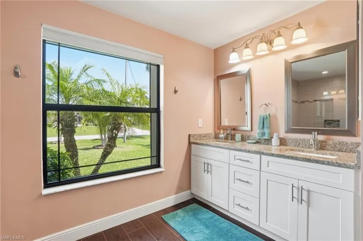 2714 Sw 28th Ave, Cape Coral, Florida 33914