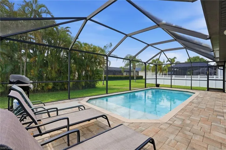 2714 Sw 28th Ave, Cape Coral, Florida 33914