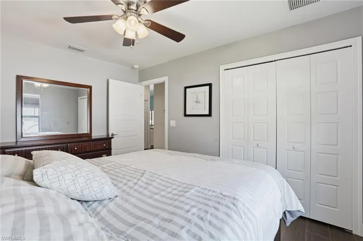 2714 Sw 28th Ave, Cape Coral, Florida 33914