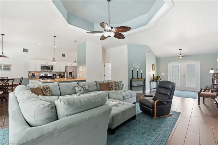 2714 Sw 28th Ave, Cape Coral, Florida 33914