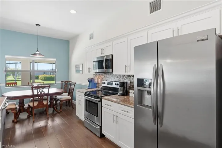 2714 Sw 28th Ave, Cape Coral, Florida 33914