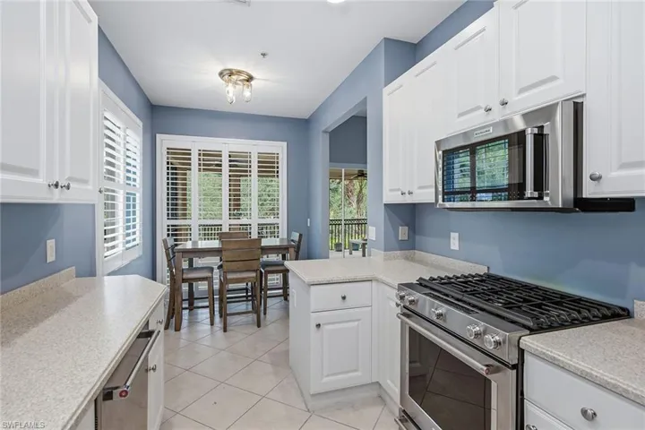 3995 Deer Crossing Ct 201, Naples, Florida 34114