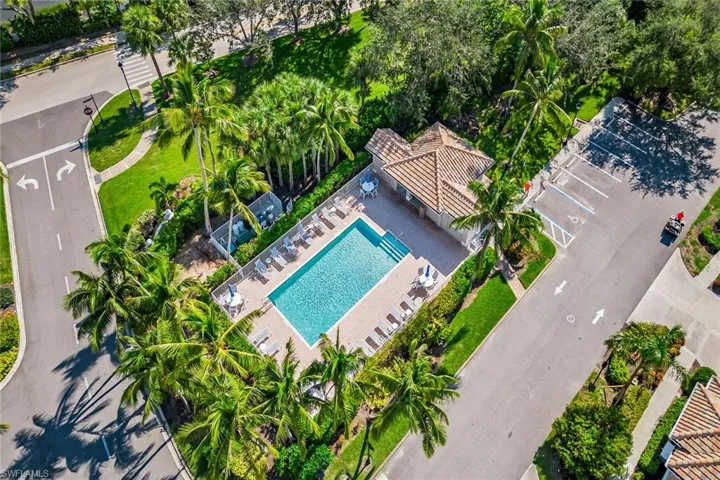 3995 Deer Crossing Ct 201, Naples, Florida 34114