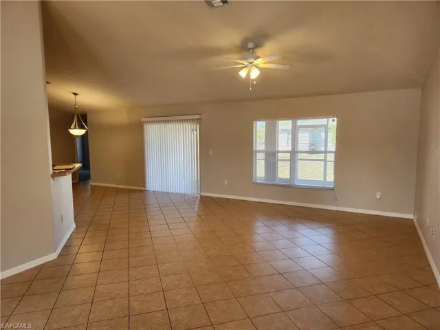 Living room / family room