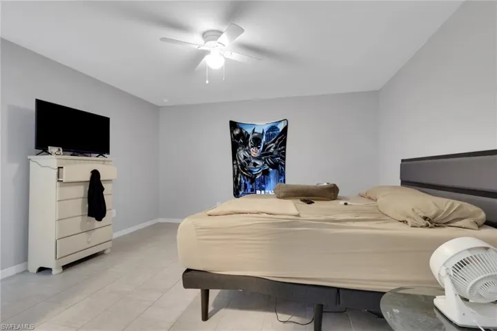 4137/4139 Sw 8th Pl, Cape Coral, Florida 33914