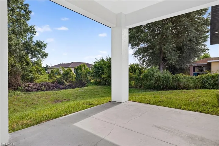 3814 34th St Sw, Lehigh Acres, Florida 33976