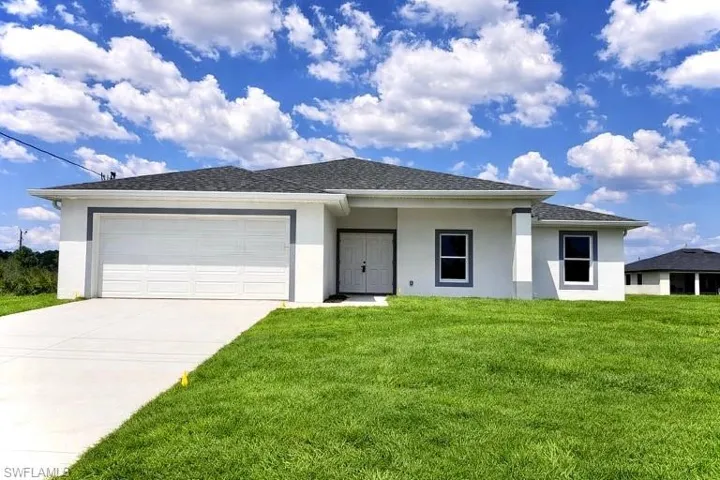 2600 26th St W, Lehigh Acres, Florida 33971