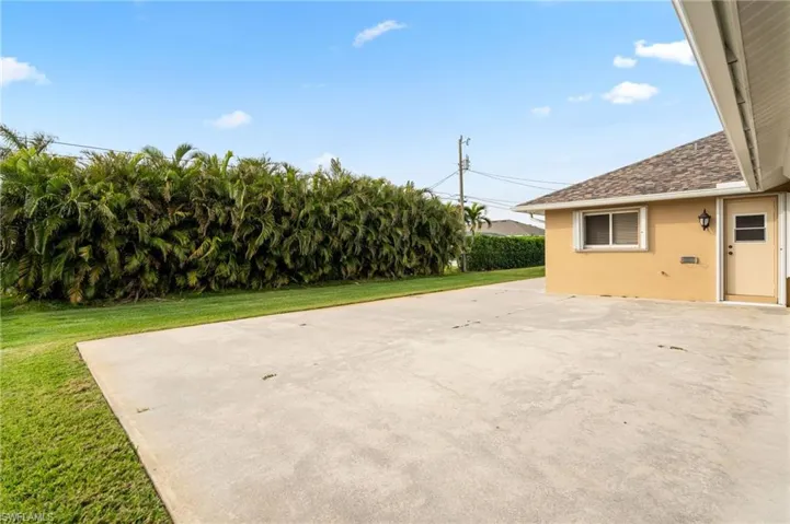 3310 SW 27th  AVE, Cape Coral, FL 33914