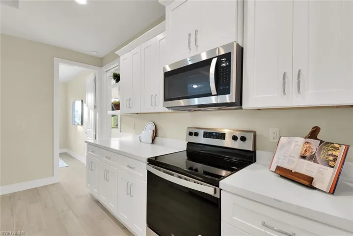 2512 Mabry St, Alva, Florida 33920