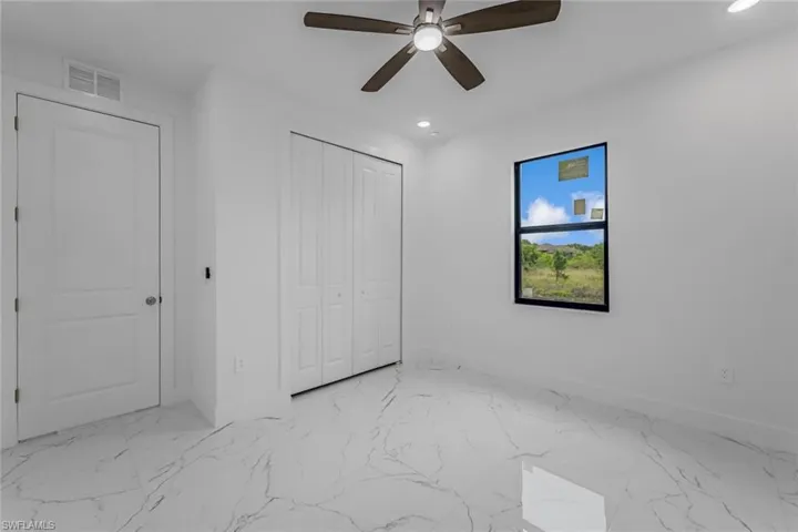 3016 42nd ST SW, LEHIGH ACRES FL 33976