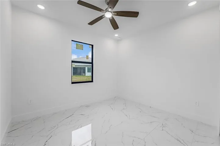 3016 42nd ST SW, LEHIGH ACRES FL 33976