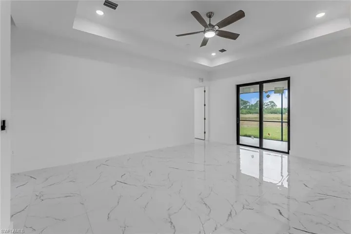 3016 42nd ST SW, LEHIGH ACRES FL 33976