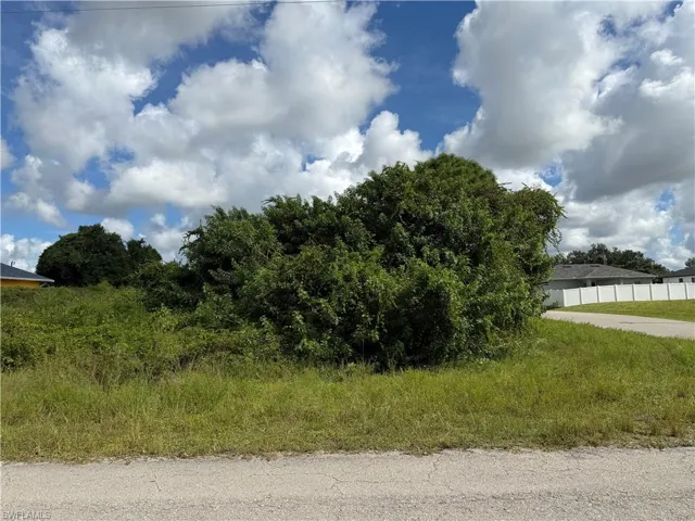 2902 46th St Sw, Lehigh Acres, Florida 33976