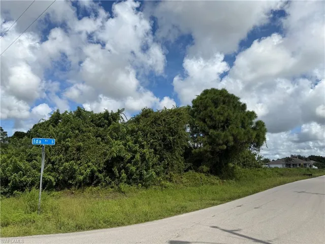 2902 46th St Sw, Lehigh Acres, Florida 33976