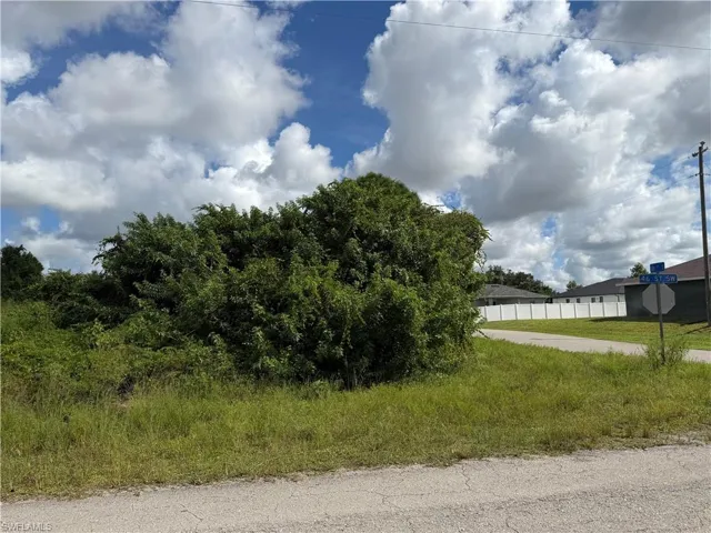 2902 46th St Sw, Lehigh Acres, Florida 33976