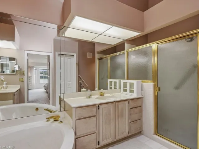 2847  Aintree  LN, Naples, FL 34112