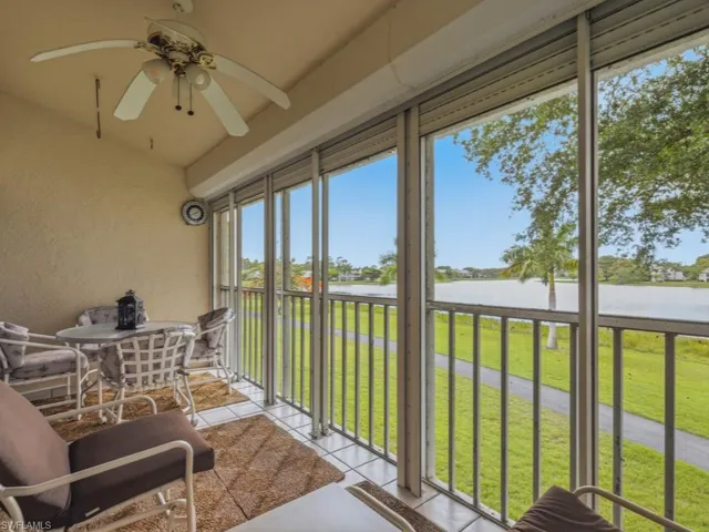 2847  Aintree  LN, Naples, FL 34112