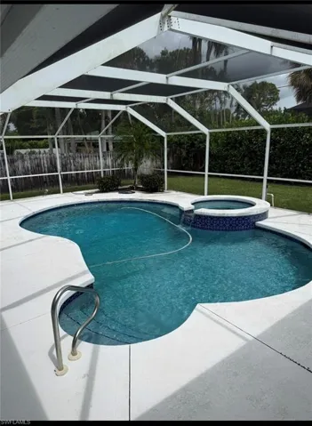 1166 Royal Palm Dr, Naples, Florida 34103